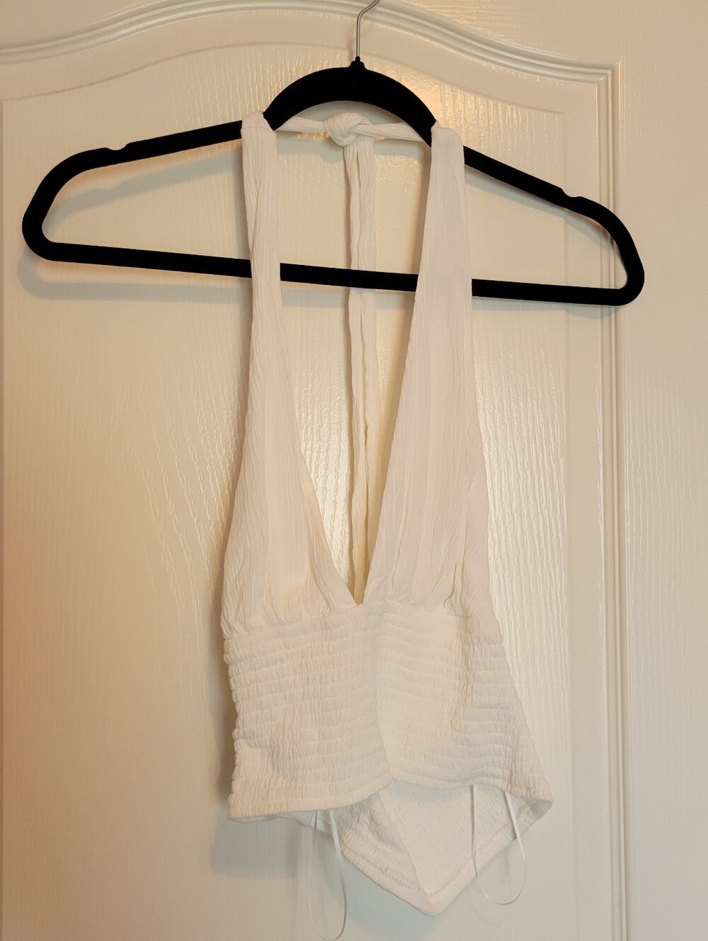 Garage Gauzy White Halter Ruched Pleated Rayon Top Ladies Medium.